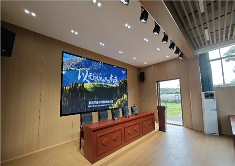 弋阳葛溪中心小学京东方室内P1.8全彩