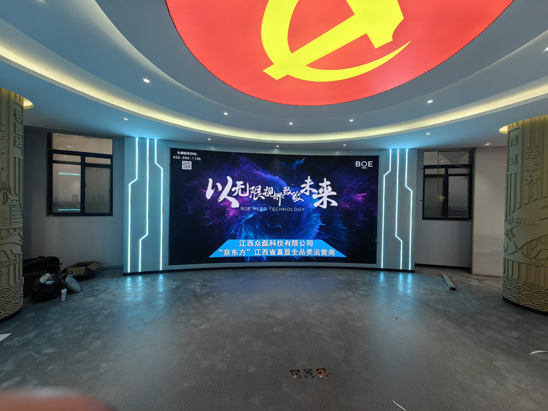 华东交通大学行政楼12楼 室内Q1.5  15*16  12.288平方 安装调试完成